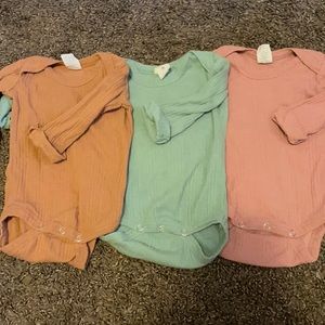 Kate Quinn basic ribbed onesies